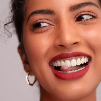 Melon Red Lipstick 