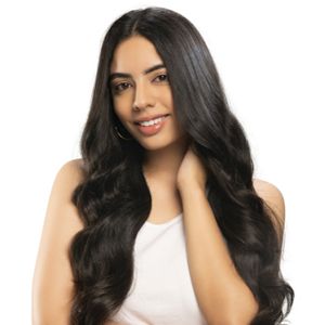 Henna Hair Oil Prevents Premature Graying