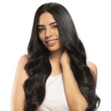 Henna Hair Oil Prevents Premature Graying