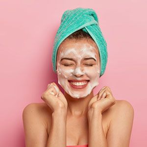 makeup remover cleanser moisturize skin