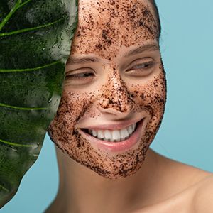 mamaearth CoCo Face Scrub for Gently Exfoliates